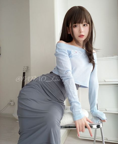 强行肉体进入hdxxxx办公室