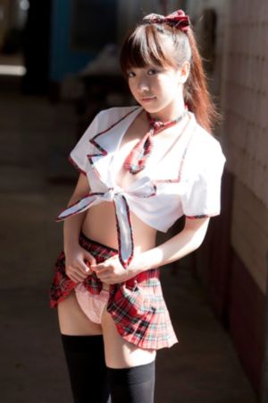 许冠文