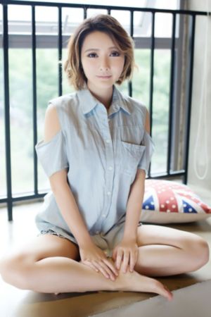 都市女孩第一季 美剧