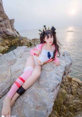 女大学生的沙龙服务