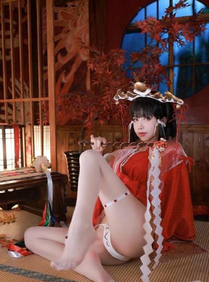 黑丝美女