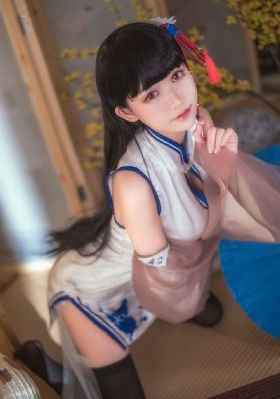 男子游泳